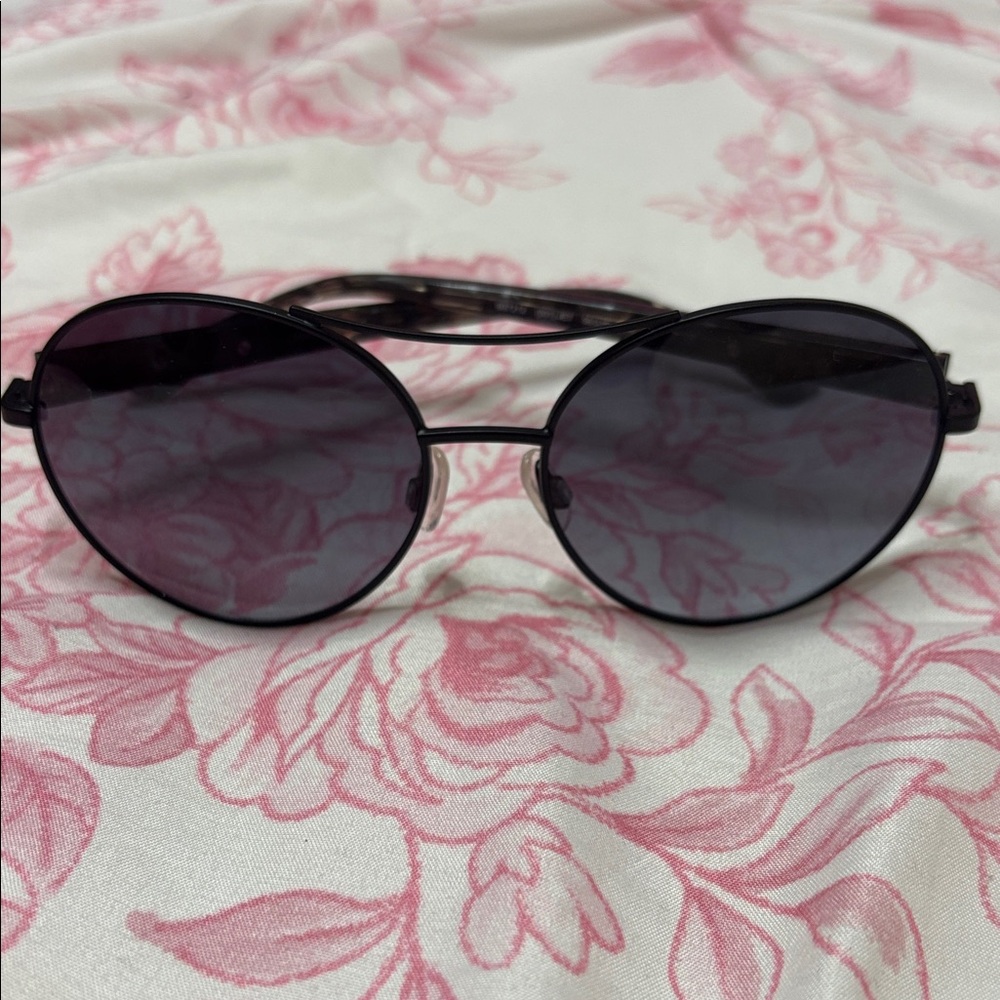 Bebe Y2K sunglasses